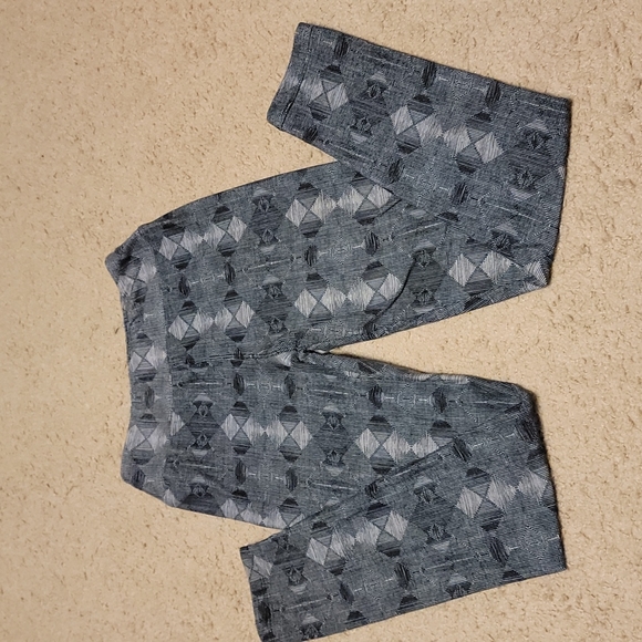 Lularoe tween leggings - Picture 1 of 3